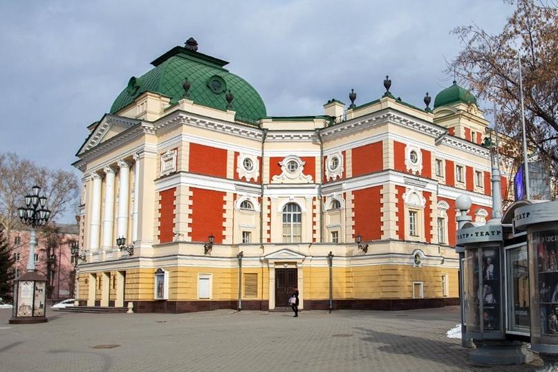 Пешеходная экскурсия «Театральная»