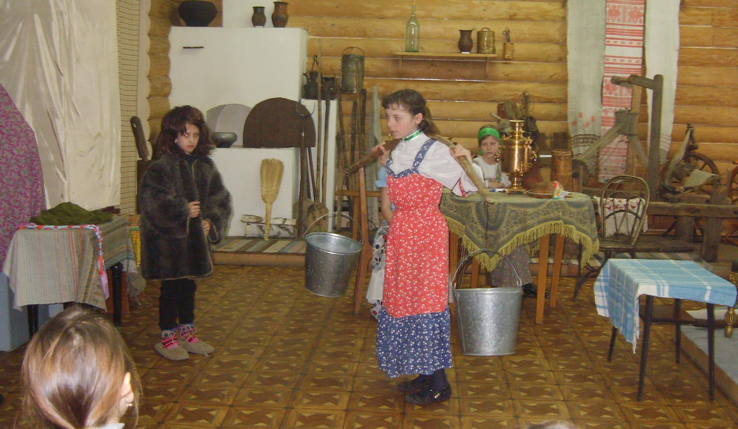 «Посиделки в русской избе»