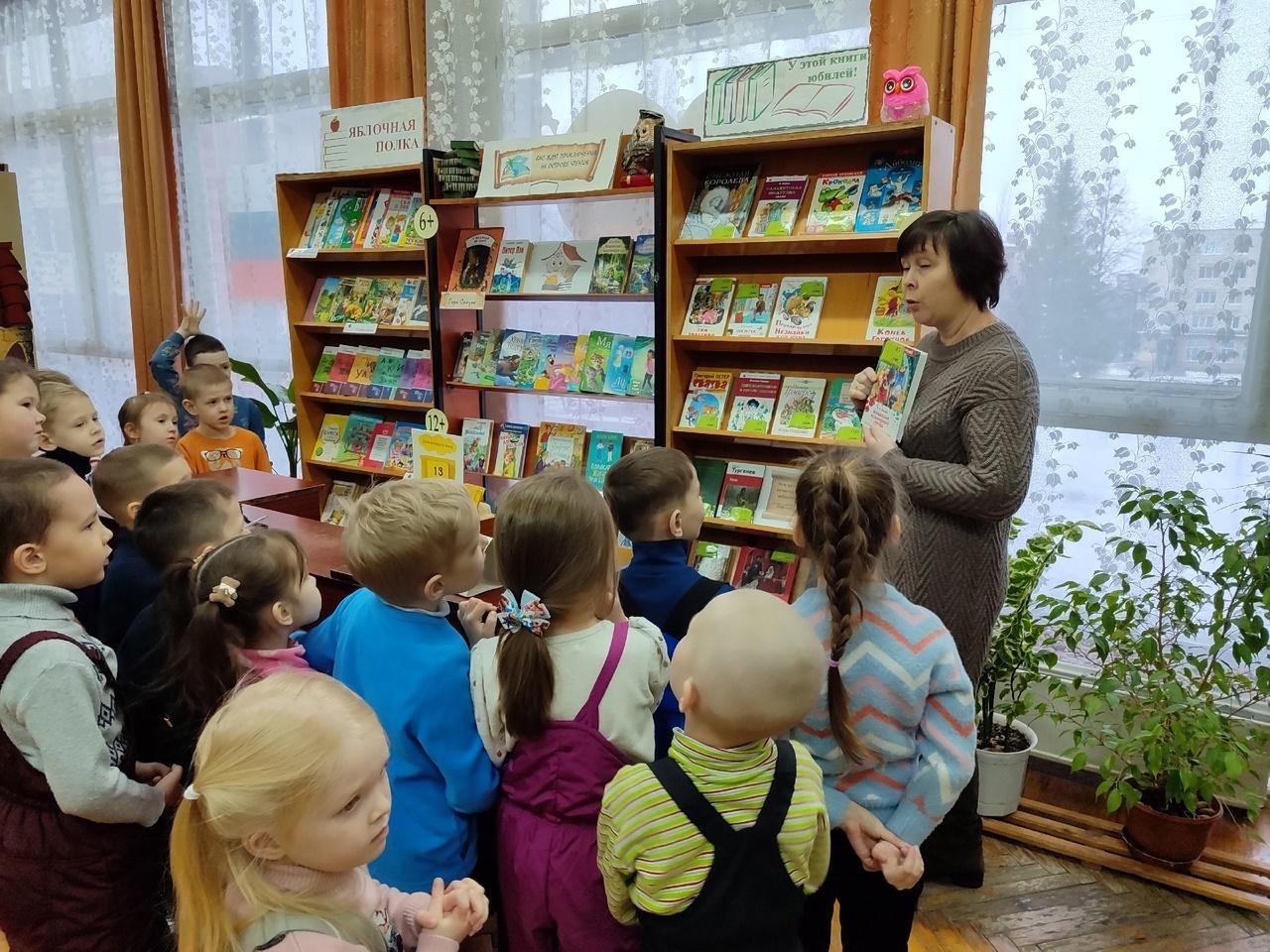 Выставка - знакомство «Вас ждут приключения на острове Чтения»