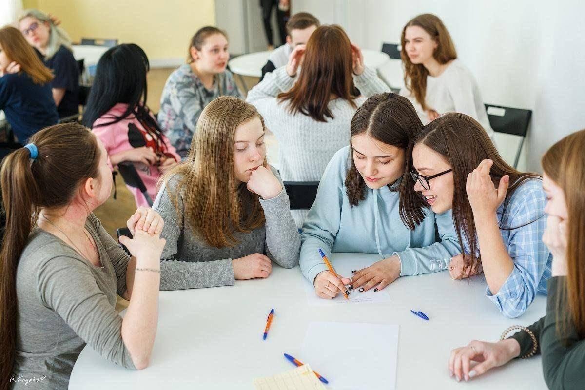 Национальное многоцветие