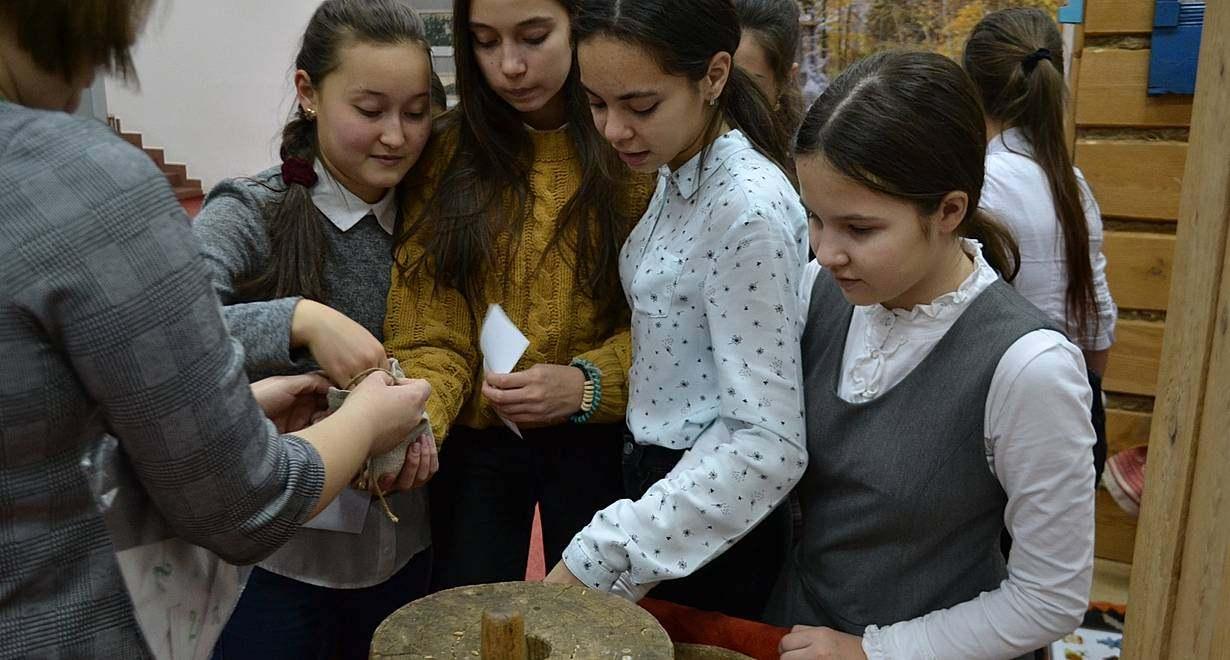 Квест «В поисках музейных экспонатов»