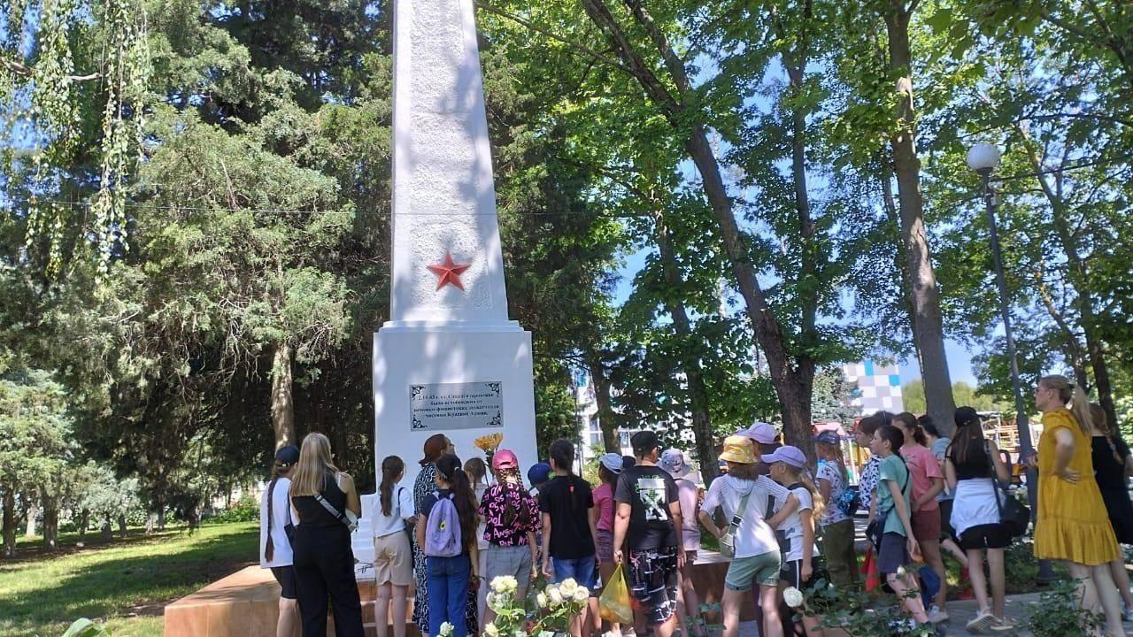 Пешеходная экскурсия по парку В.И. Головченко
