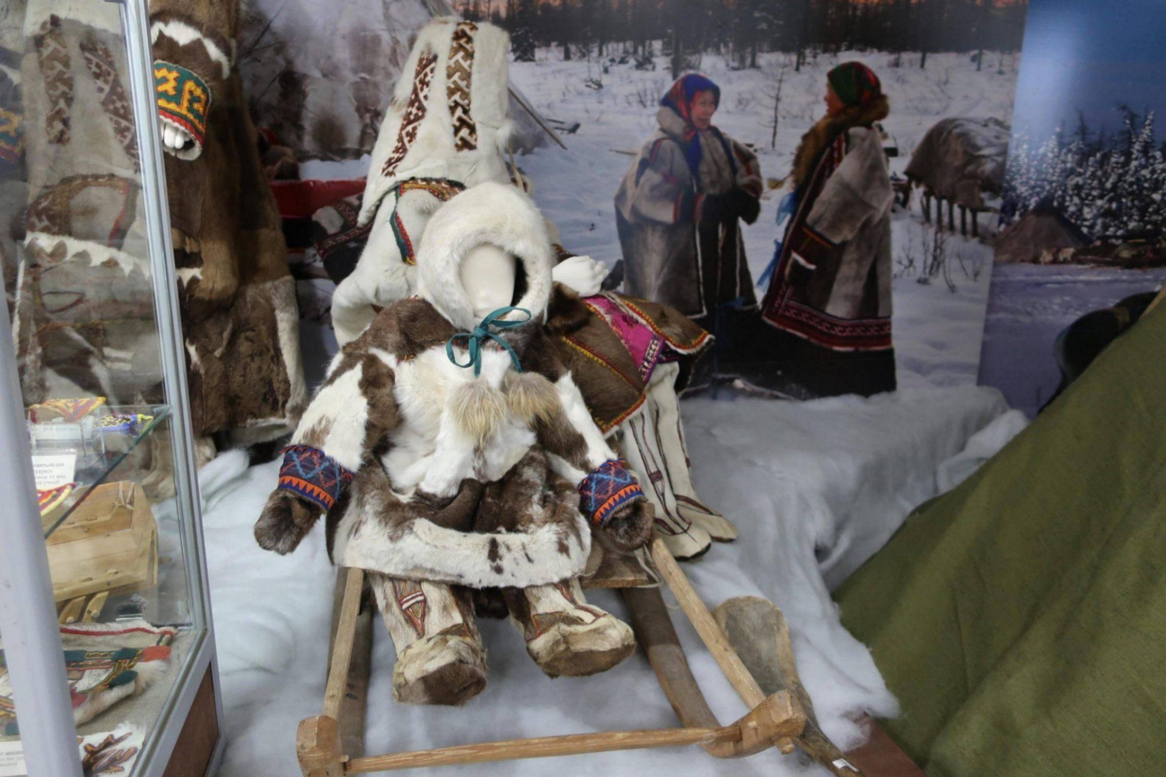 Экскурсия по всем экспозиционным залам Городского краеведческого музея Лабытнанги
