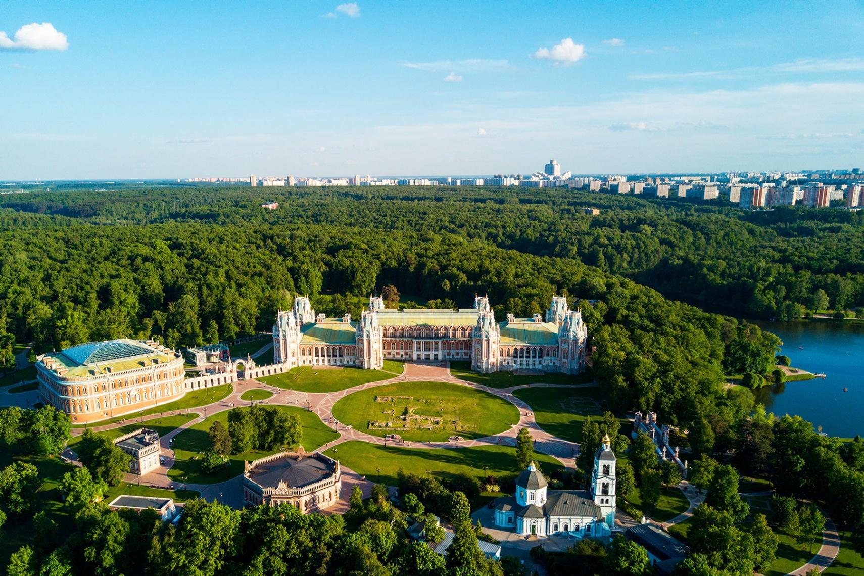 Экспозиции дворцово-выставочного комплекса Царицыно (6 объектов)